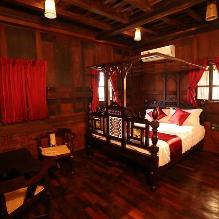 Thejas Resorts Wayanad スルタン・バザリー エクステリア 写真