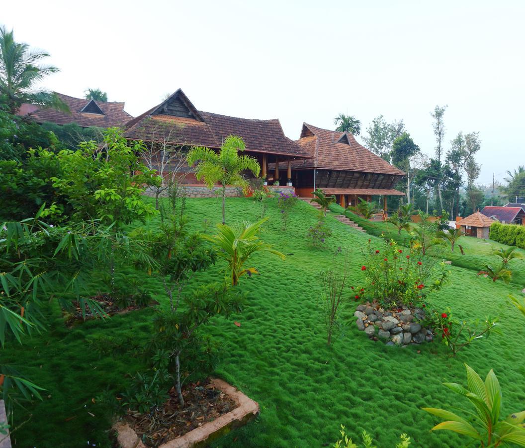 Thejas Resorts Wayanad スルタン・バザリー エクステリア 写真