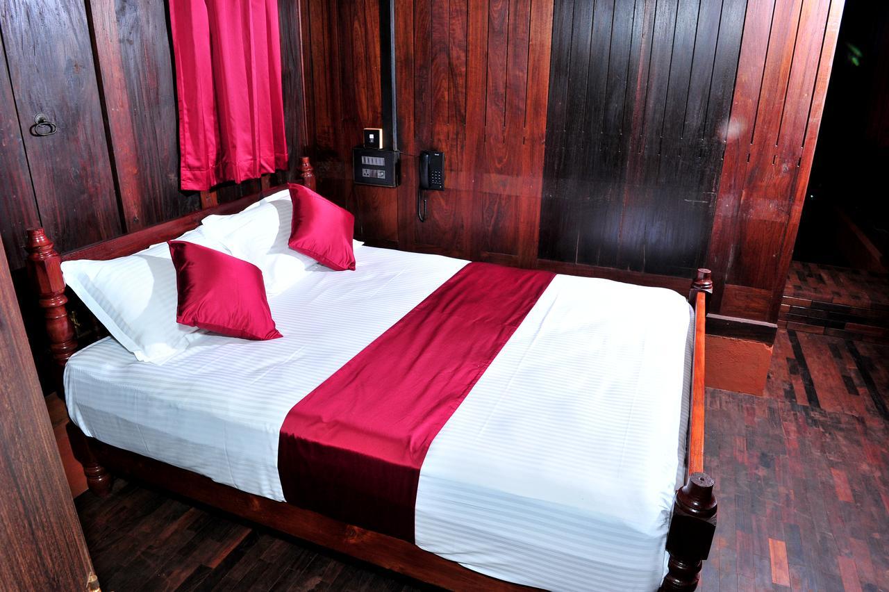 Thejas Resorts Wayanad スルタン・バザリー エクステリア 写真