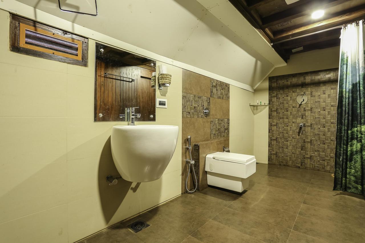 Thejas Resorts Wayanad スルタン・バザリー エクステリア 写真